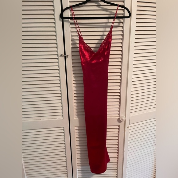 Urban Outfitters Red Slip Dress Spaghetti Strap V-Neck - Picture 8 of 8